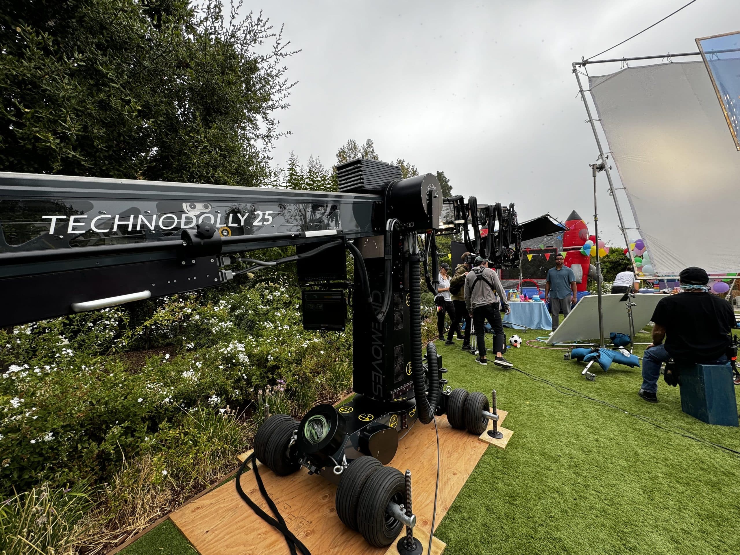 TechnoDolly 25' on location