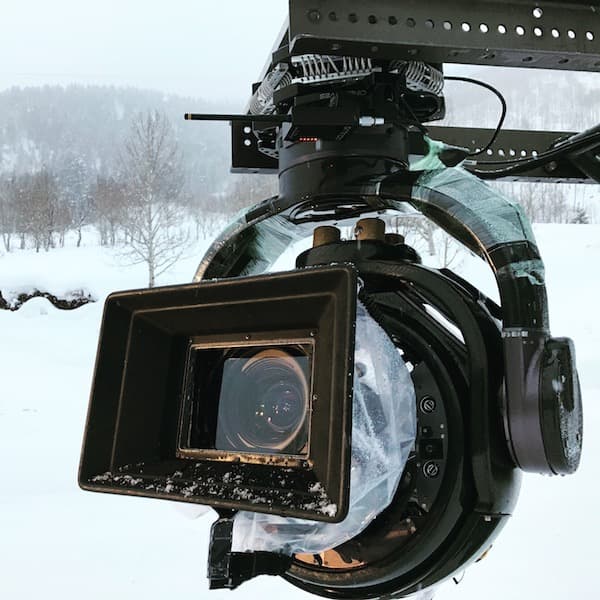 Oculus head in snow